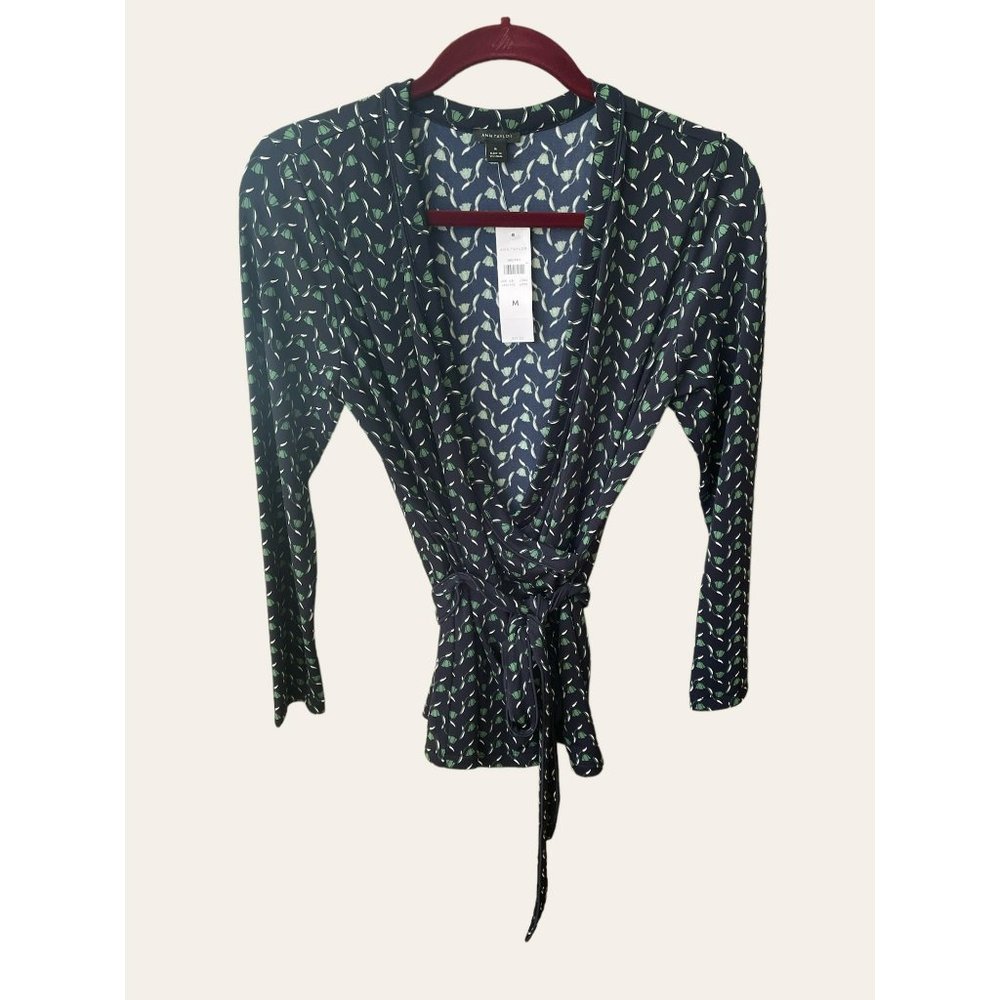 NEW WITH ORIGINAL TAGS: Ann Taylor Belted Dress Shirt